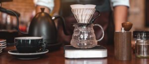 Tipos de cafeteras manuales para preparar café en casa